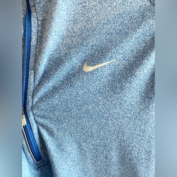 Nike Element Quarter Zip Pullover - Picture 5 of 9